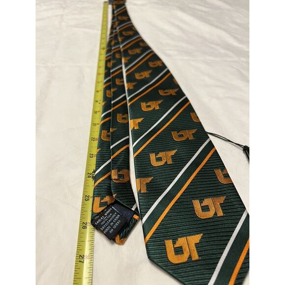 Univ. of TN Official Licensed Collegiate Men's Neck Tie - Picture 6 of 11